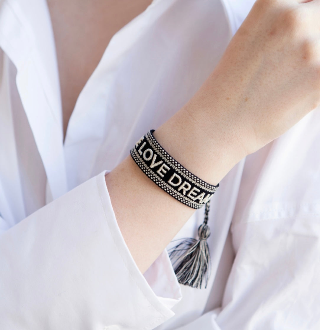 Smile love dream Statement Armband